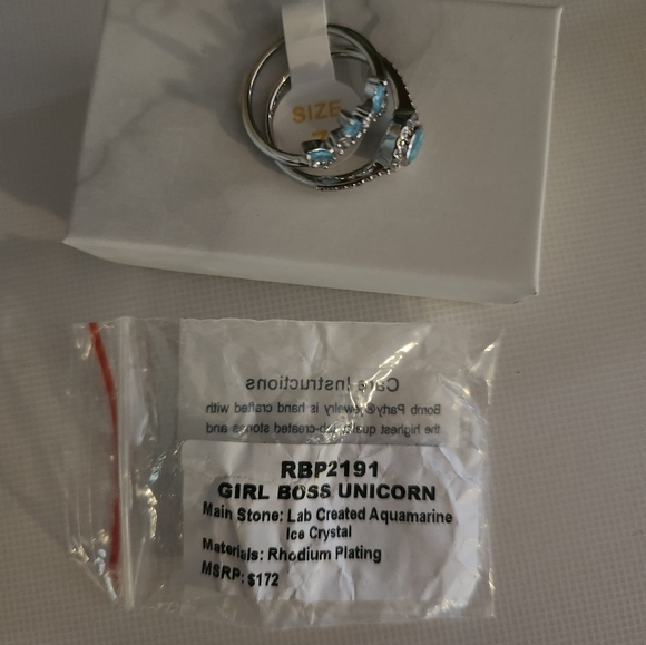 Bomb Party ring size 7 Girl Boss Unicorn RBP2191 Nwt 2 Seperate Bands Aquamarine - Picture 4 of 8